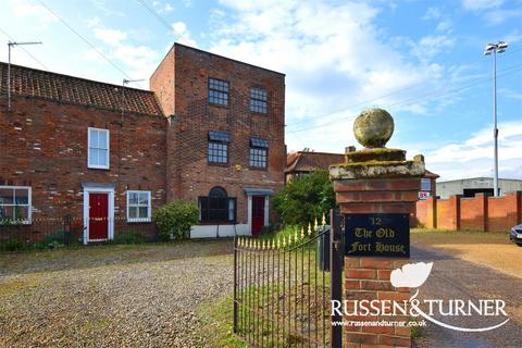 4 bedroom end of terrace house for sale, St Annes Fort, King's Lynn PE30