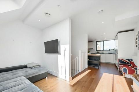 1 bedroom apartment for sale, Acton Town Hall Apartments, Winchester Street, London, W3