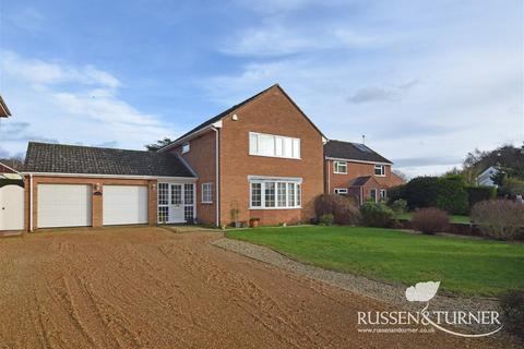 4 bedroom detached house for sale - Furness Close, Kings Lynn PE30