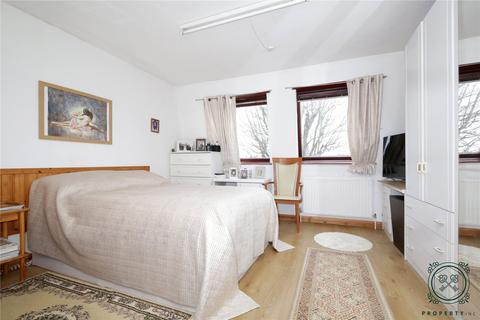 4 bedroom terraced house for sale, Philip Lane, London, N15