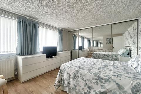 10 Amble Close, Blyth, NE24 4QE
