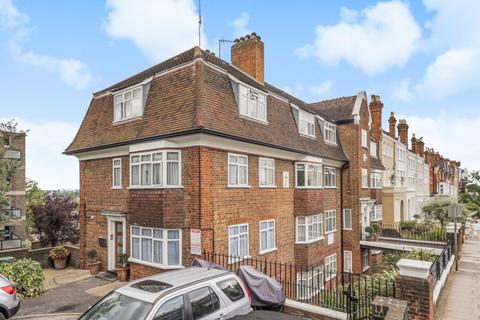 3 bedroom apartment to rent, Richmond Hill,  Richmond,  TW10