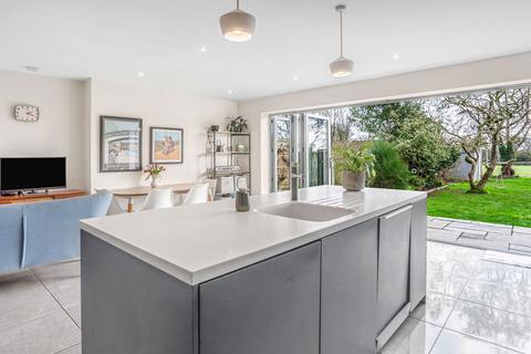 127 Silver Street, Kings Norton, Birmingham, B38 0EB