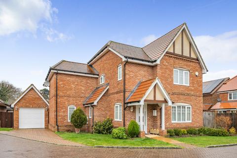 4 bedroom detached house for sale, Longcroft Gardens, Shinfield, Reading