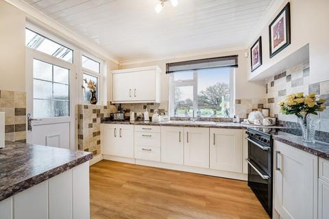 161 Hayes Lane, Bromley, BR2 9EJ