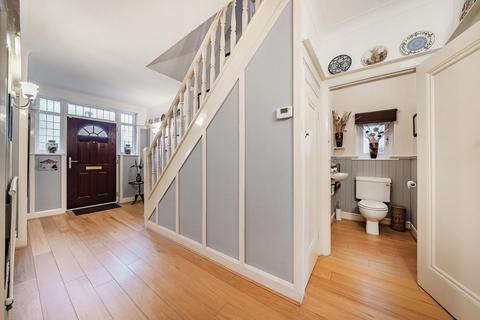161 Hayes Lane, Bromley, BR2 9EJ