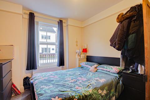 47 Swan Road, Gloucester, GL1 3BJ