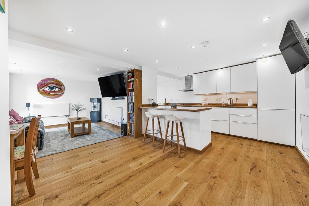 Kitchen/Living Space