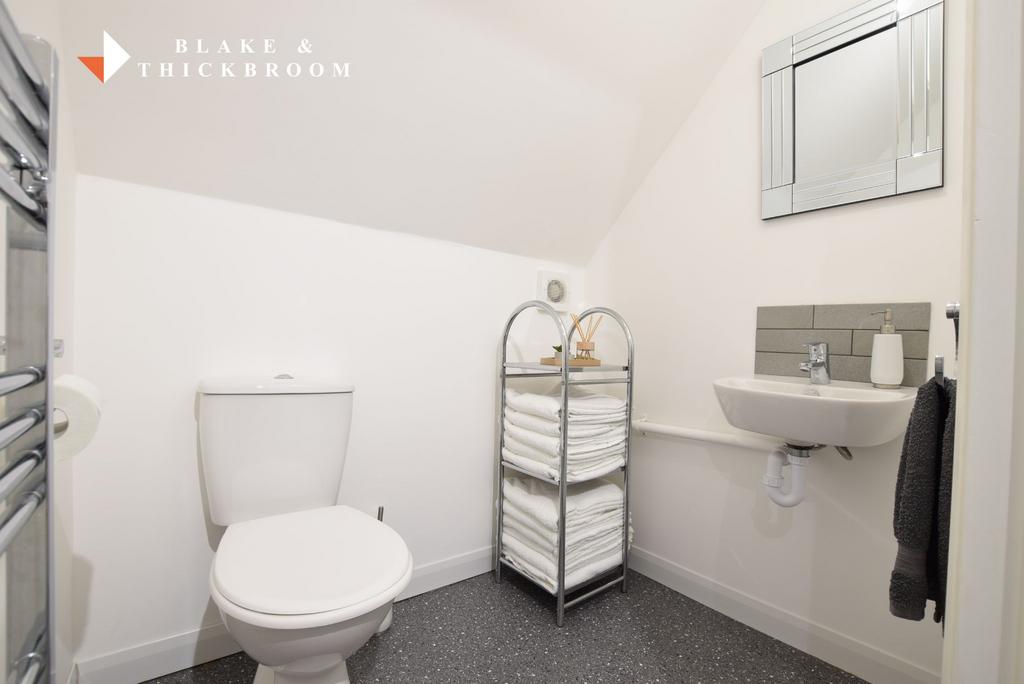 First floor cloakroom