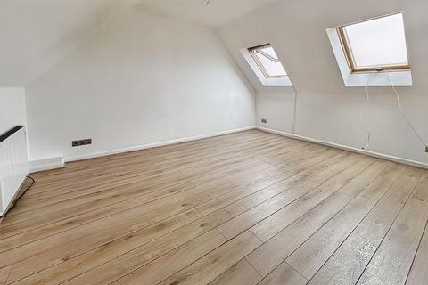 2 bedroom flat for sale - Moordown