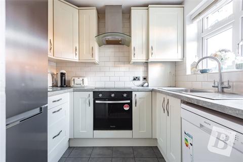 21 Cambridge Close, Langdon Hills, Basildon, SS16 6UW