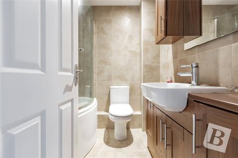 21 Cambridge Close, Langdon Hills, Basildon, SS16 6UW