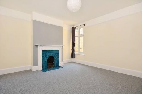 4 bedroom maisonette to rent - Kerrison Road, Ealing, London, W5