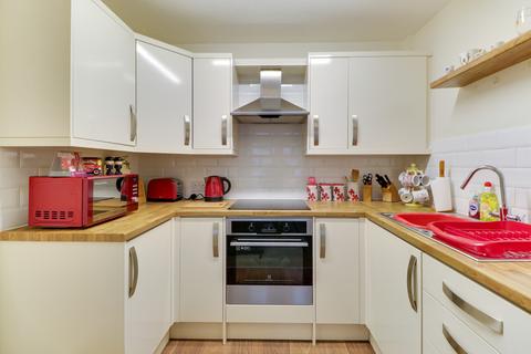 1 bedroom retirement property for sale, Victoria Road North, Southsea