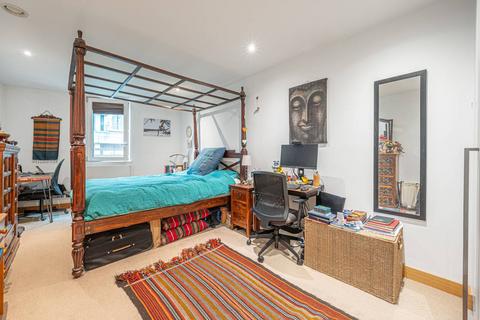2 bedroom flat for sale, Pond Street, Hampstead, London, NW3