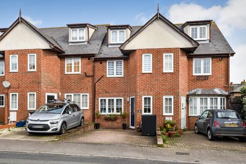 2, Peverel Villas Cherry Garden Road, Maldon, CM9 6ET