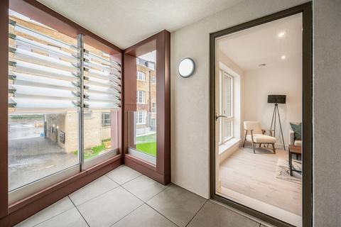 2 bedroom flat for sale - The Residence, Clapham North SW9