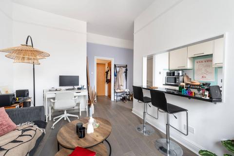 1 bedroom flat for sale - Cornwall Crescent, Notting Hill, London, W11