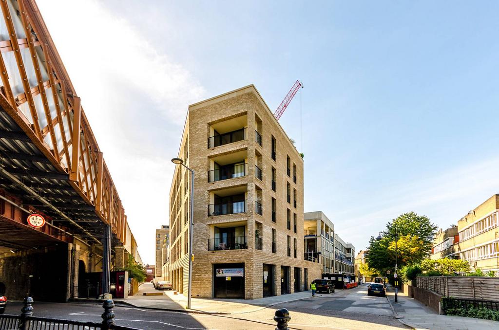 Lockton Street, North Kensington... 1 bed flat for sale £500,000