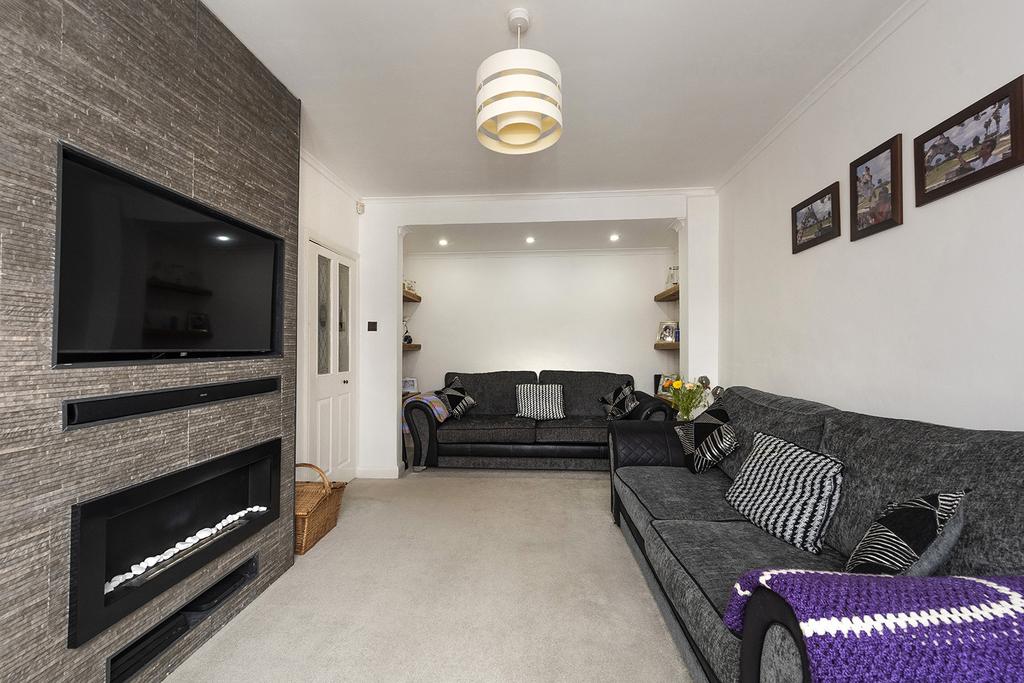 Southborough Lane, Bromley, BR2 3 bed house for sale £699,995