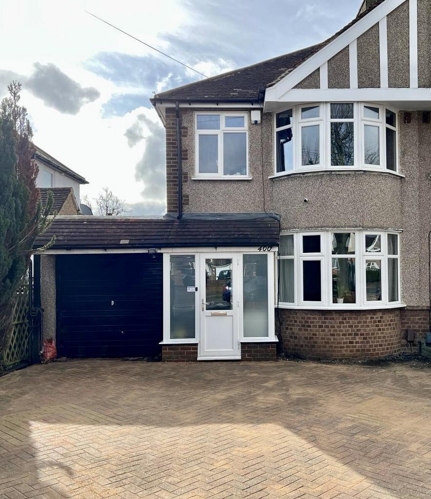 Southborough Lane, Bromley, BR2 3 bed house for sale £699,995