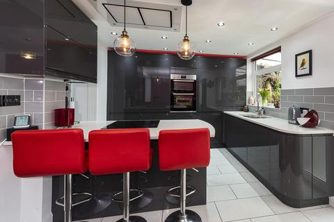 400 Southborough Lane, Bromley, BR2 8BH