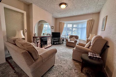 2 bedroom semi-detached house for sale, Craythorne Gardens, North Heaton, Newcastle upon Tyne, NE6