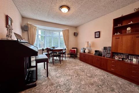 2 bedroom semi-detached house for sale, Craythorne Gardens, North Heaton, Newcastle upon Tyne, NE6