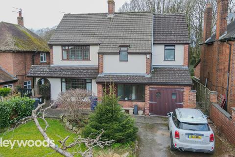 4 bedroom detached house for sale, Montfort Place, Westlands, Newcastle-under-Lyme