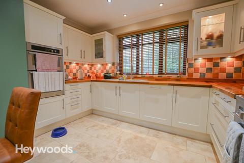 4 bedroom detached house for sale, Montfort Place, Westlands, Newcastle-under-Lyme