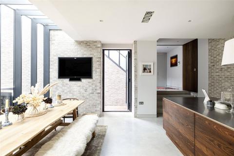 4 bedroom end of terrace house to rent, Milson Road, London, W14