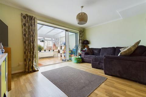 2 bedroom end of terrace house for sale, College Road, Upper Beeding