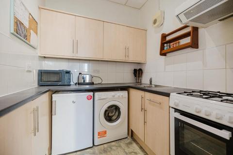 undefined, 1545L Lutton Place, Edinburgh, EH8 9PF