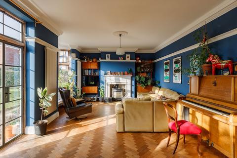 47 Cornwall Gardens, Cliftonville, Margate, CT9 2JQ