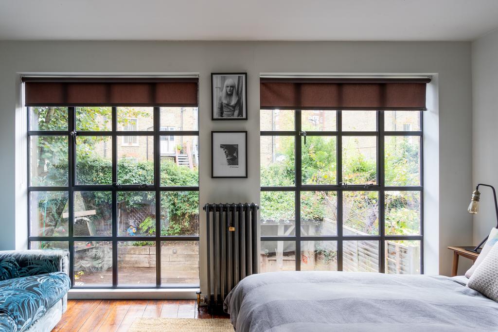 Holmbury View © Michael Franke MG 6118