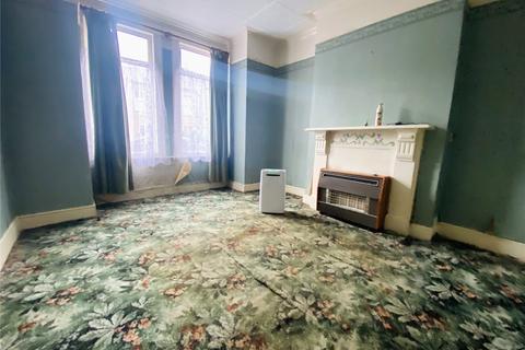 3 bedroom terraced house for sale - Lutwyche Road, London, SE6