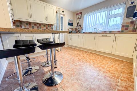3 bedroom bungalow for sale, Pinewood Way, Brean, Burnham-on-Sea, Somerset, TA8