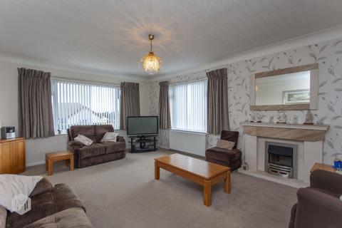 3 bedroom bungalow for sale, Falshaw Drive, Bury, Greater Manchester, BL9 5LH
