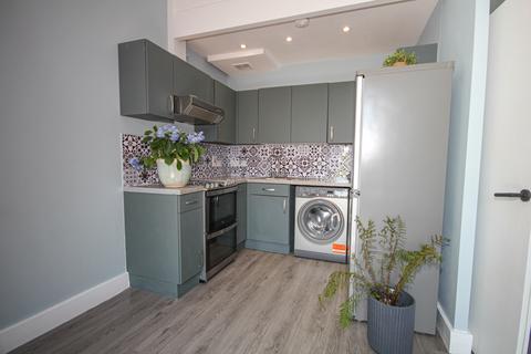 1 bedroom flat to rent, Foreshore, London SE8