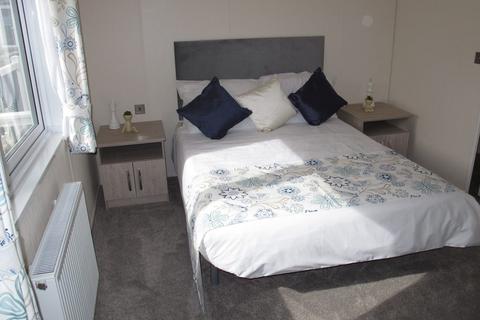 2 bedroom lodge for sale - Pevensey Bay Holiday Park