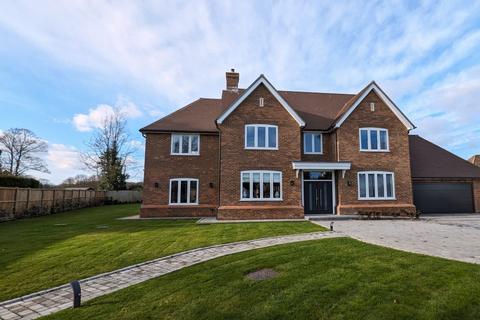 5 bedroom detached house for sale, Whitstable Road, Blean, Canterbury, Kent, CT2