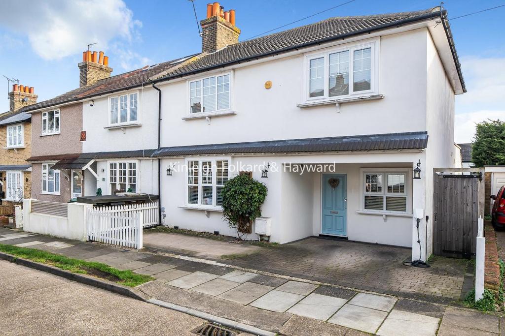 Belmont Road, Chislehurst 4 bed end of terrace house for sale £800,000