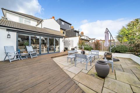 6 Belmont Road, Chislehurst, BR7 6HR