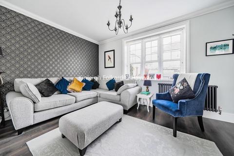 6 Belmont Road, Chislehurst, BR7 6HR