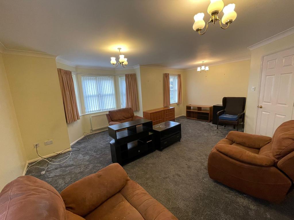 Carnoustie Court, West Monkseaton, Whitley Bay, NE25 9EZ 2 bed flat for