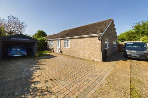 4 bedroom detached bungalow for sale, Walnut Close, Thetford IP26