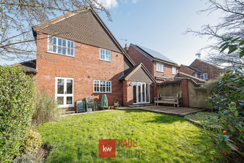 3 bedroom detached house for sale, Whitehouse Road, Reading, Berkshire