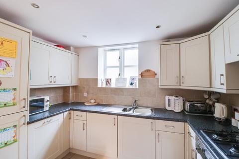 2 bedroom terraced house for sale - Chapel Hill Road, Pool in Wharfedale, Otley, West Yorkshire, LS21
