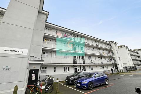 3 bedroom apartment for sale, Nestor House, Old Bethnal Green Road, London, E2