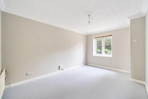 71 Docklewell Close, Towcester, NN12 6JF